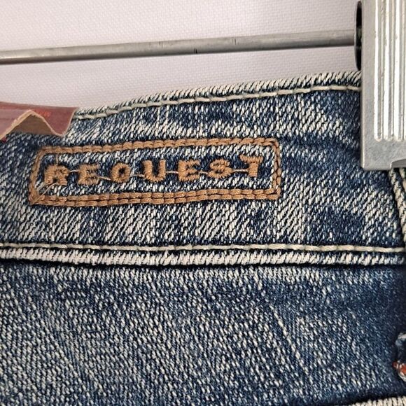 Request Juniors Capris NWT - Picture 7 of 9